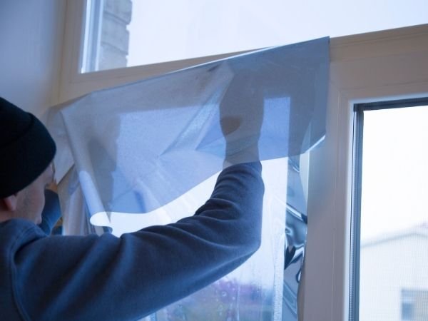 Proteja da residência com película para vidros em Aracaju