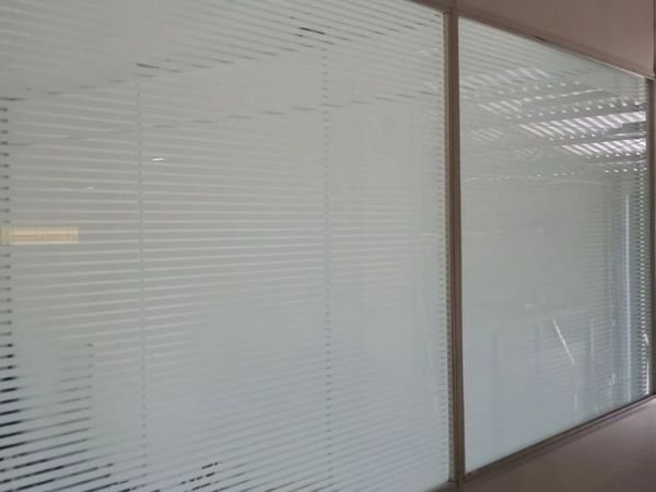 Aumente o controle da luminosidade com isofilme espelhado em Simão Dias SE